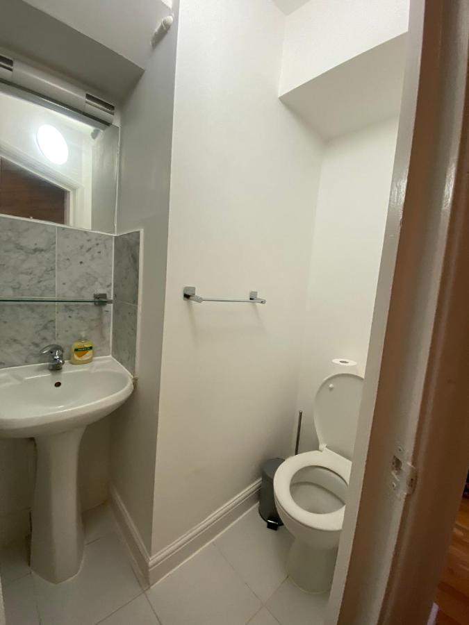런던 F1-Basement Studio Fits 3 Near Paddington 아파트 외부 사진